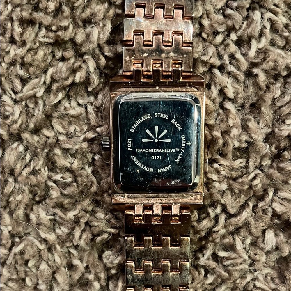 Chic Rectangular Watch - image 3
